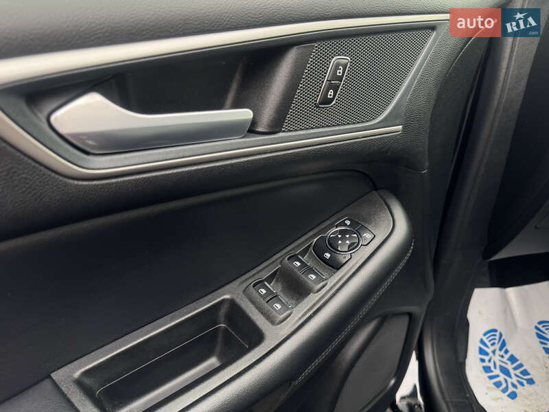 Позашляховик / Кросовер Ford Edge 2023 в Івано-Франківську