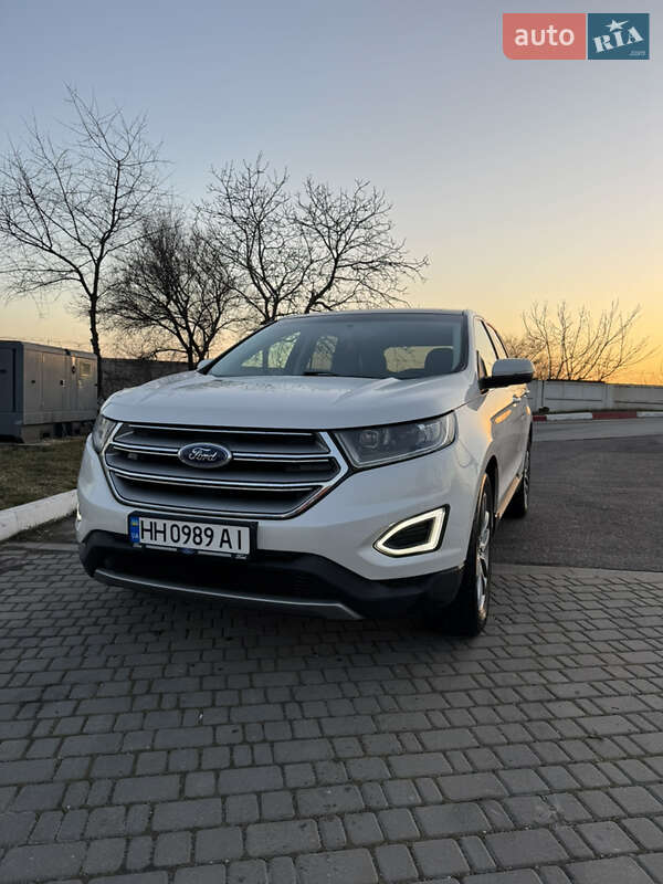 Ford Edge 2016