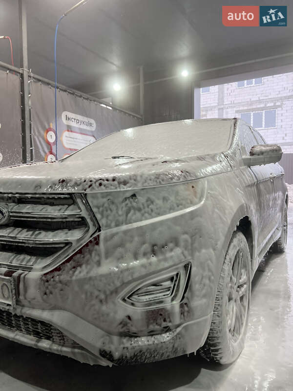 Внедорожник / Кроссовер Ford Edge 2016 в Киеве