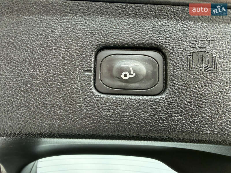 Внедорожник / Кроссовер Ford Edge 2016 в Дрогобыче