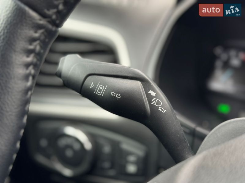 Внедорожник / Кроссовер Ford Edge 2022 в Умани