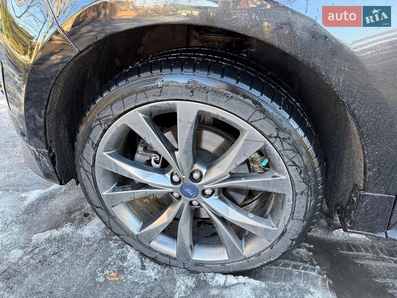 Позашляховик / Кросовер Ford Edge 2017 в Києві