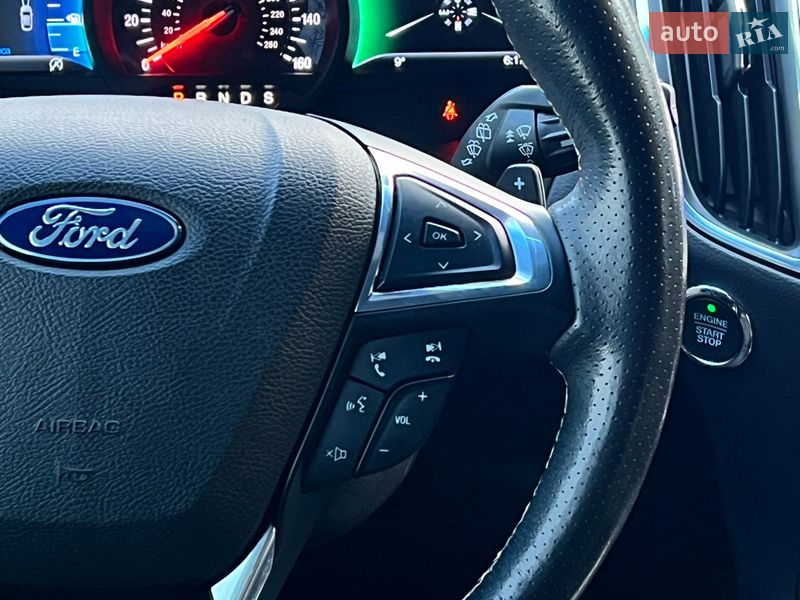 Внедорожник / Кроссовер Ford Edge 2019 в Киеве