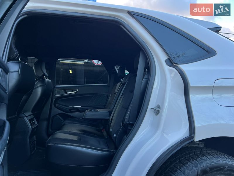 Внедорожник / Кроссовер Ford Edge 2019 в Киеве