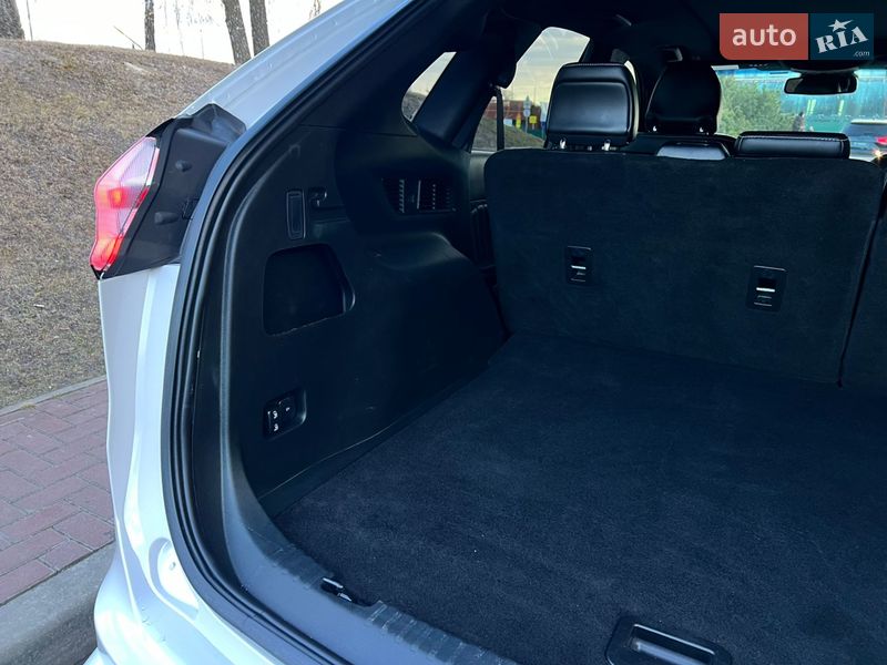 Внедорожник / Кроссовер Ford Edge 2019 в Киеве