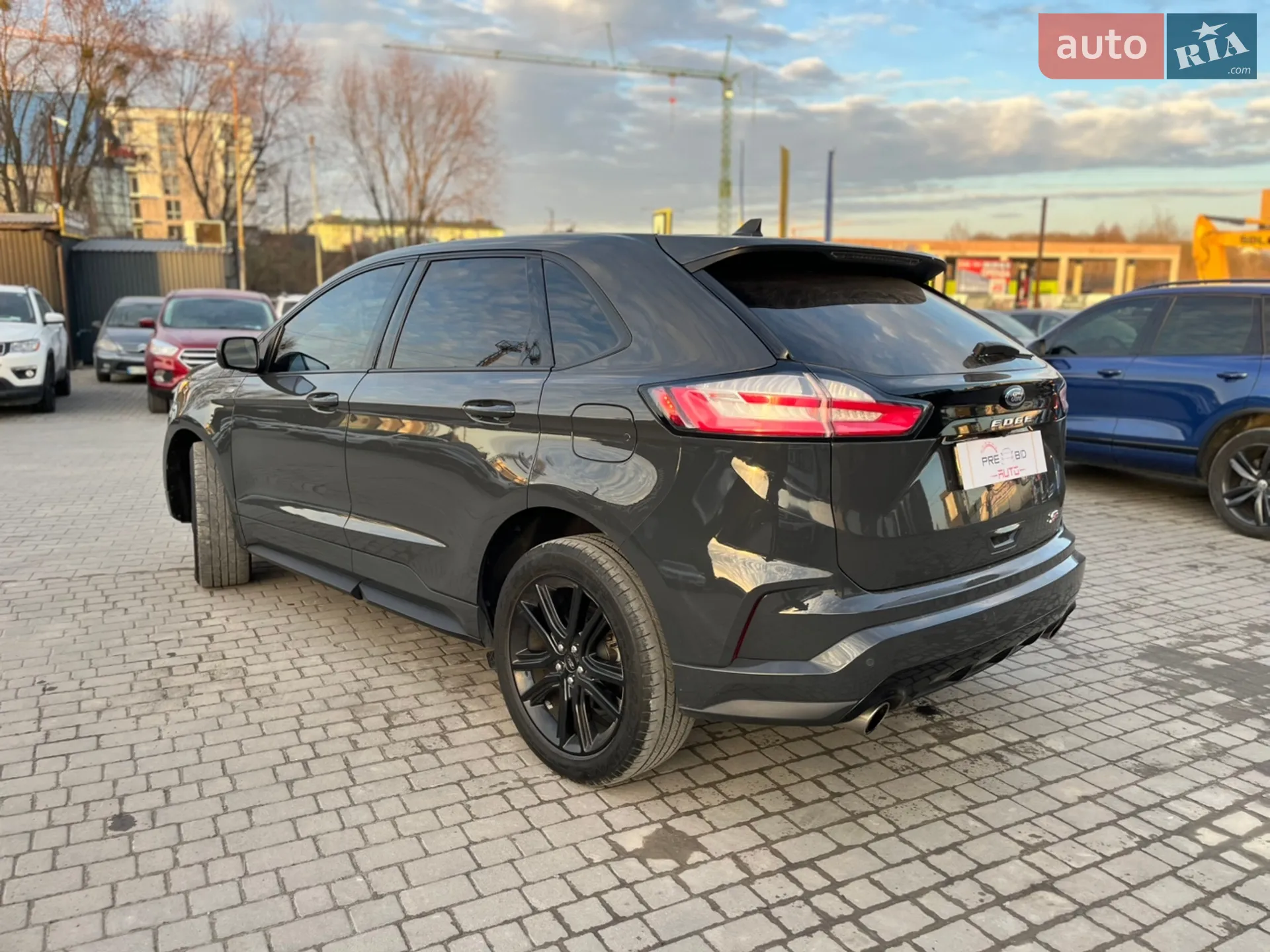 2021 Ford Edge - мініатюра 4