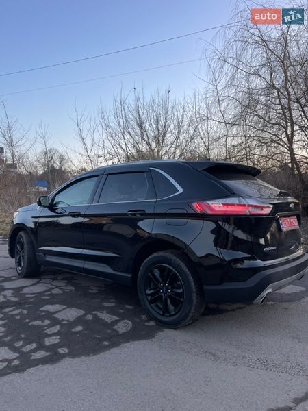 Позашляховик / Кросовер Ford Edge 2019 в Дубні