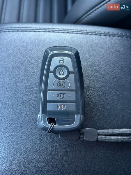 Позашляховик / Кросовер Ford Edge 2022 в Черкасах