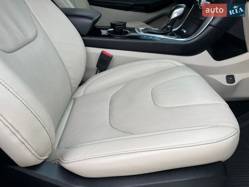 Внедорожник / Кроссовер Ford Edge 2017 в Киеве