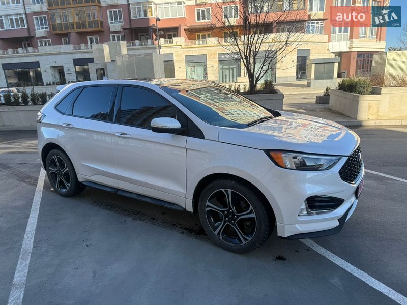 Внедорожник / Кроссовер Ford Edge 2019 в Умани