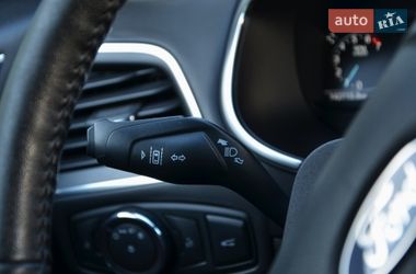 Внедорожник / Кроссовер Ford Edge 2018 в Киеве