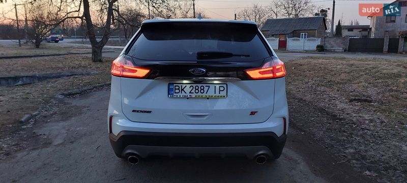 Внедорожник / Кроссовер Ford Edge 2019 в Дубно