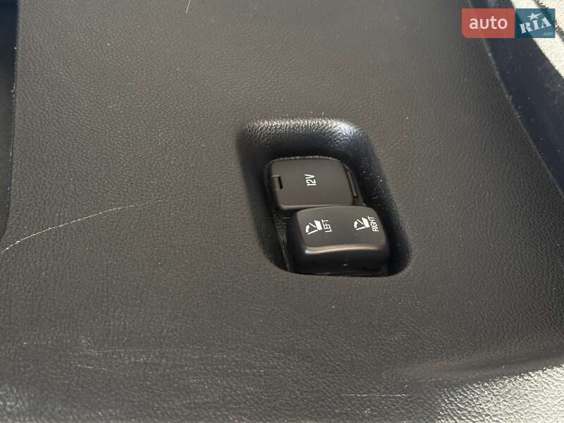 Позашляховик / Кросовер Ford Edge 2019 в Сумах