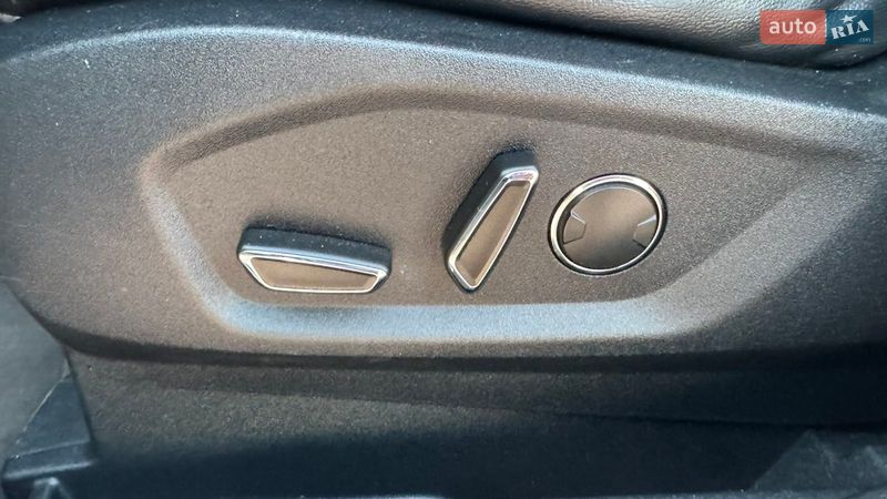 Внедорожник / Кроссовер Ford Edge 2015 в Шептицькому