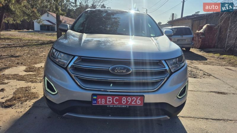 Позашляховик / Кросовер Ford Edge 2017 в Новомосковську