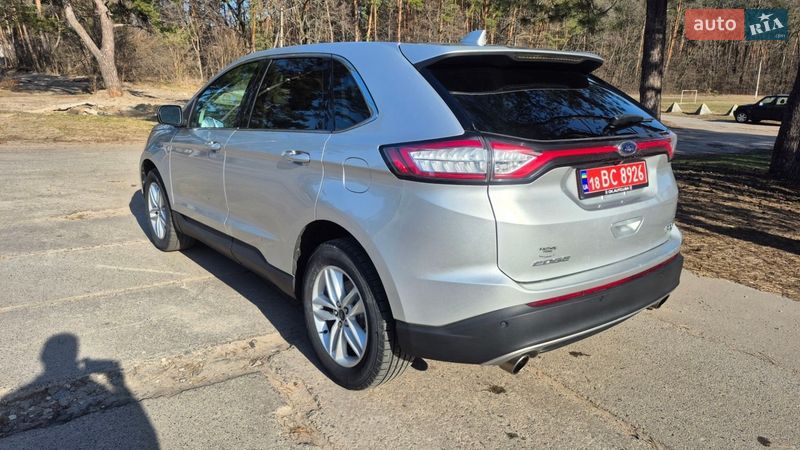 Позашляховик / Кросовер Ford Edge 2017 в Новомосковську