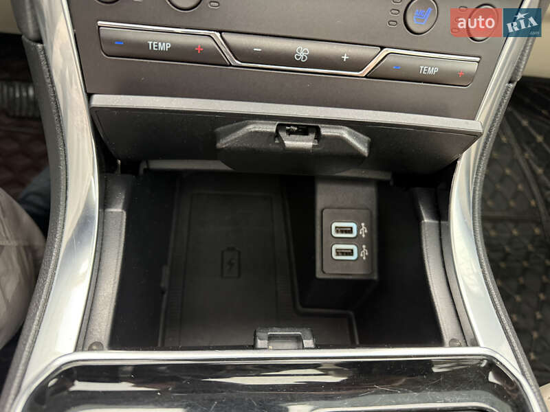 Внедорожник / Кроссовер Ford Edge 2020 в Харькове