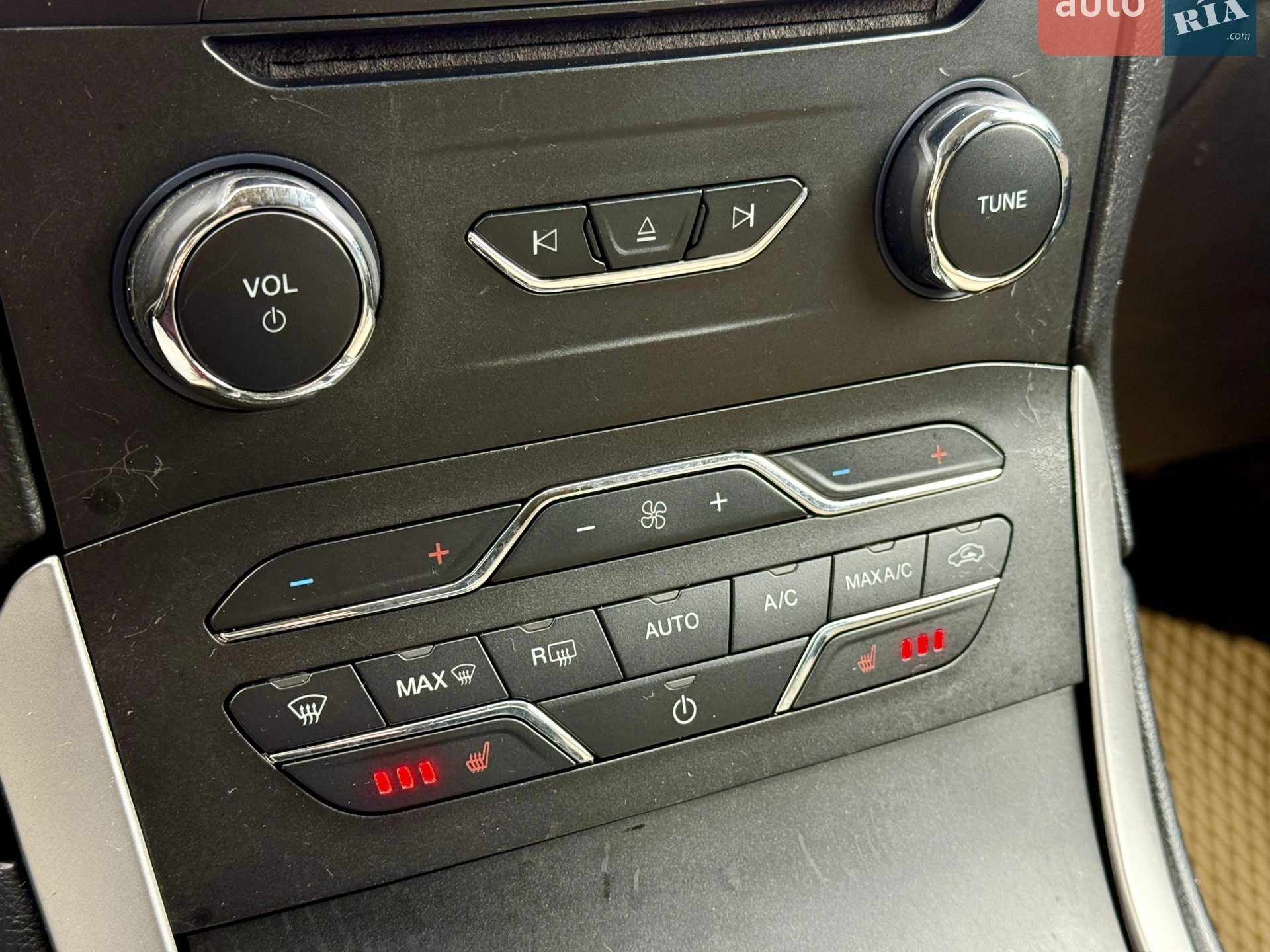 2016 Ford Edge - мініатюра 17