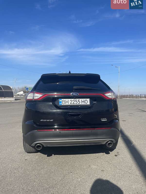 Внедорожник / Кроссовер Ford Edge 2016 в Благовещенском