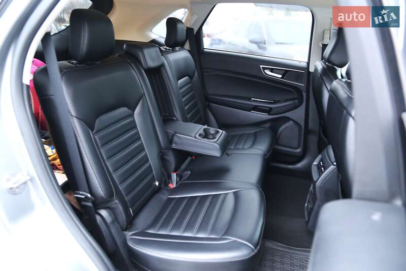 Внедорожник / Кроссовер Ford Edge 2019 в Киеве