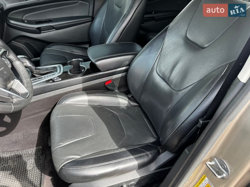 Внедорожник / Кроссовер Ford Edge 2017 в Киеве