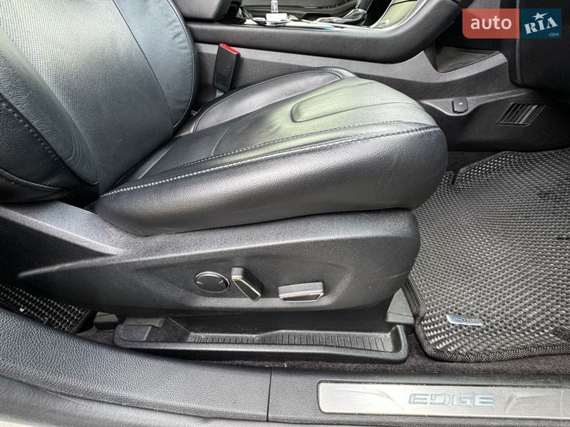 Внедорожник / Кроссовер Ford Edge 2017 в Киеве