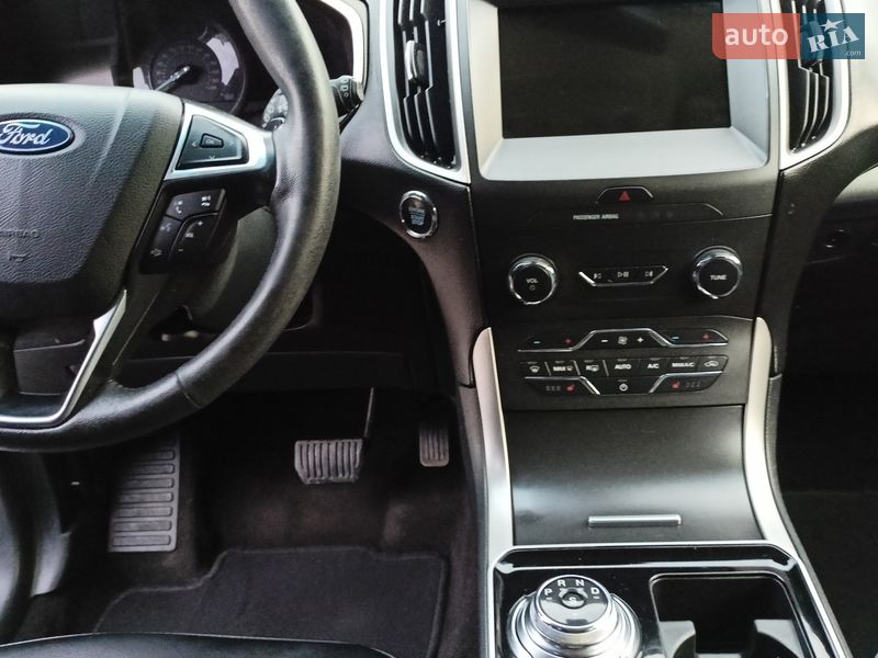 Позашляховик / Кросовер Ford Edge 2019 в Дубні фото 13 Позашляховик / Кросовер Ford Edge 2019 в Дубні