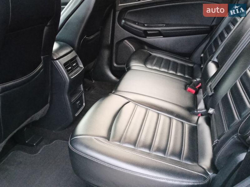 Позашляховик / Кросовер Ford Edge 2019 в Дубні фото 18 Позашляховик / Кросовер Ford Edge 2019 в Дубні