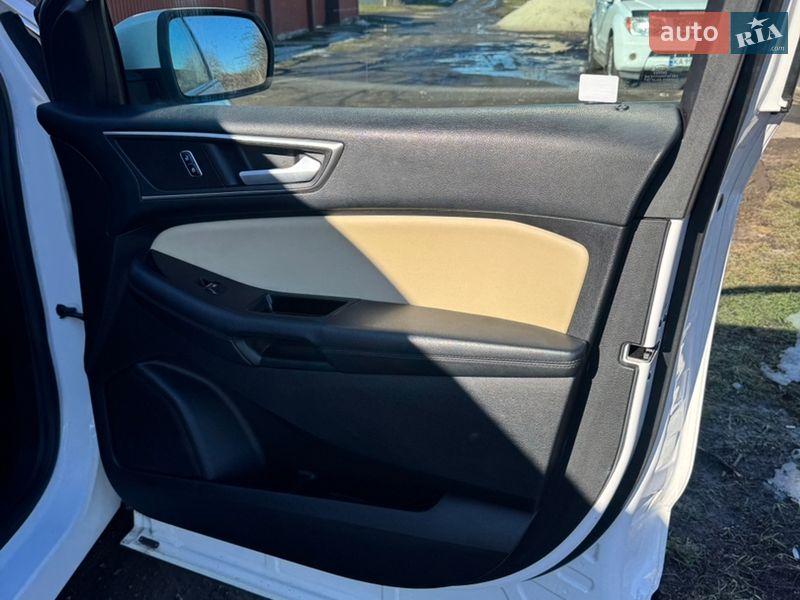 Позашляховик / Кросовер Ford Edge 2015 в Броварах