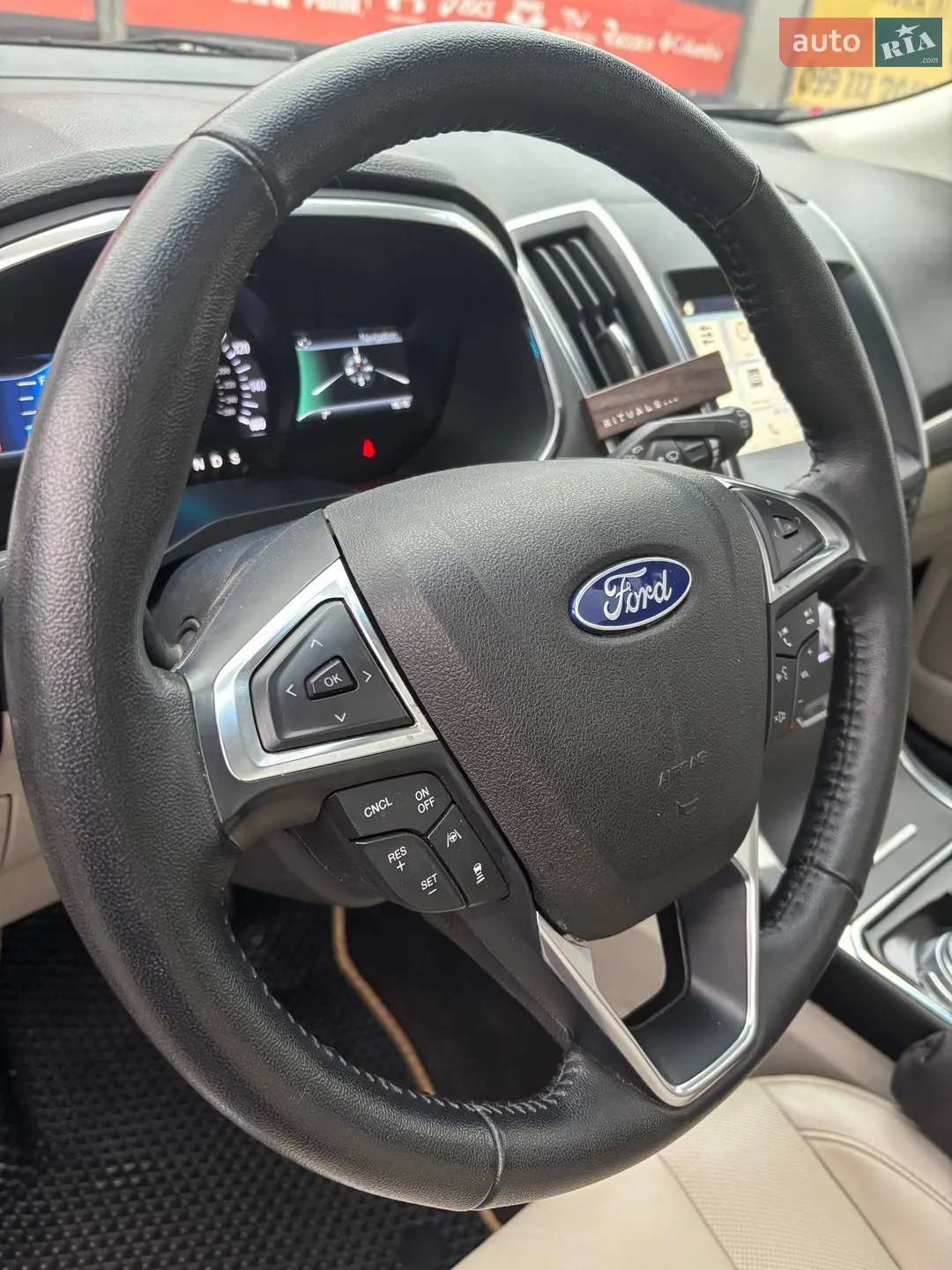 2019 Ford Edge - мініатюра 21