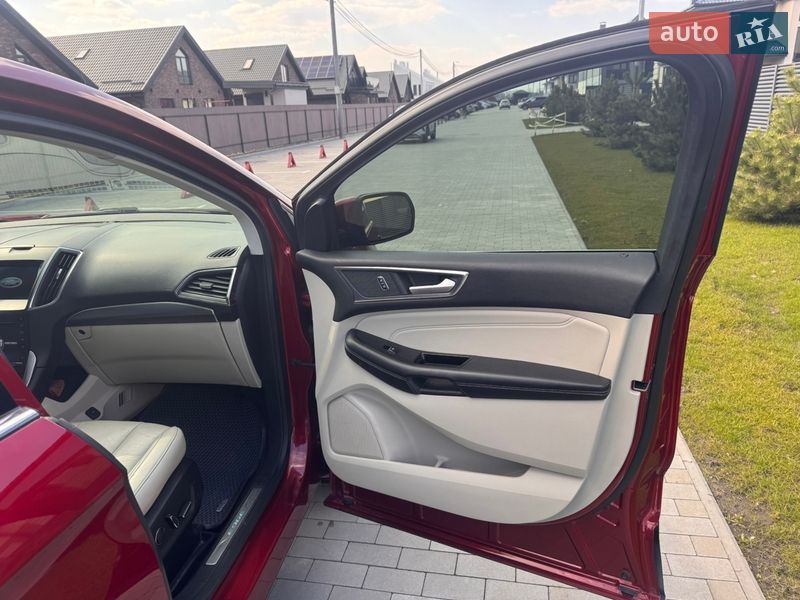 Позашляховик / Кросовер Ford Edge 2018 в Києві