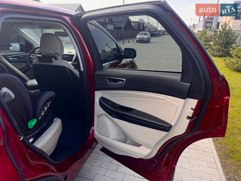 Позашляховик / Кросовер Ford Edge 2018 в Києві
