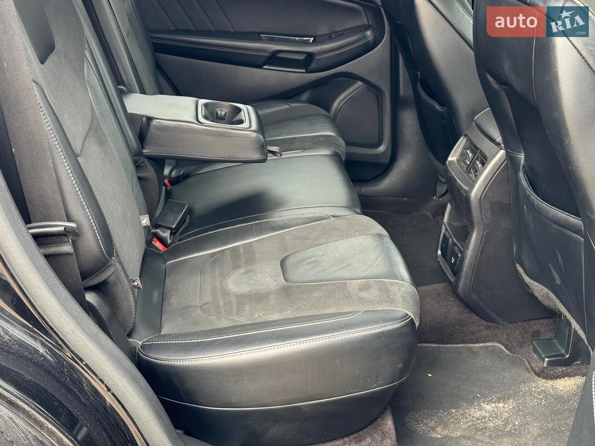 2016 Ford Edge - мініатюра 25
