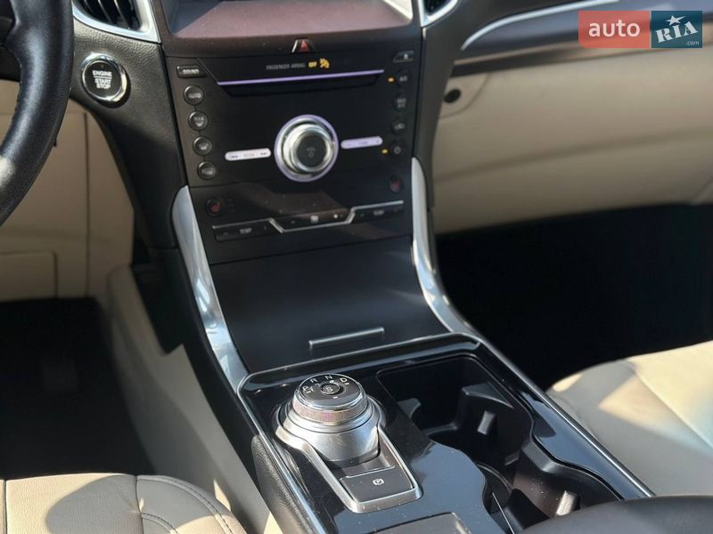 Внедорожник / Кроссовер Ford Edge 2019 в Луцке