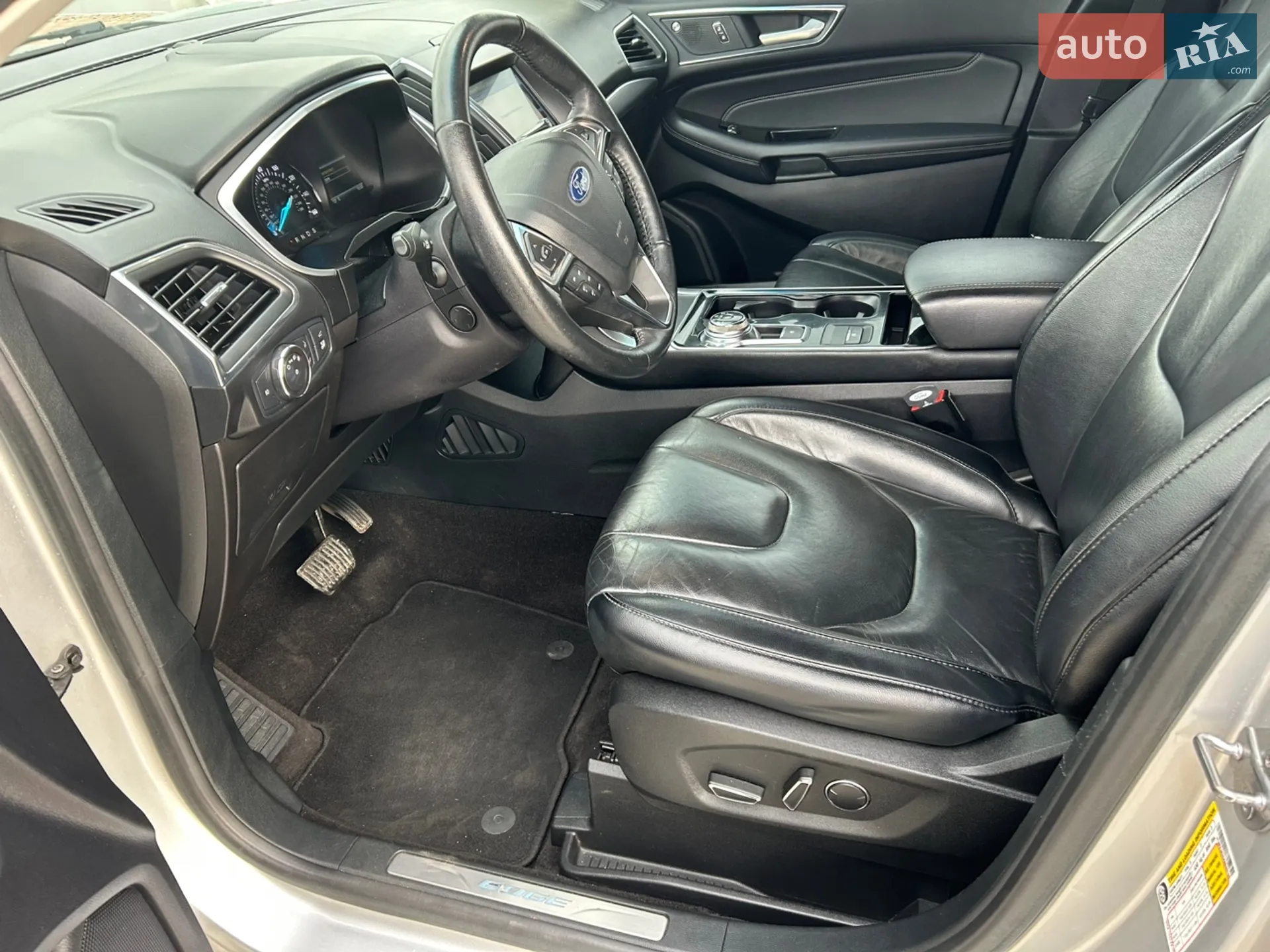 2019 Ford Edge - мініатюра 23