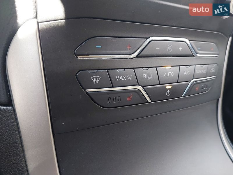 Внедорожник / Кроссовер Ford Edge 2020 в Ирпене