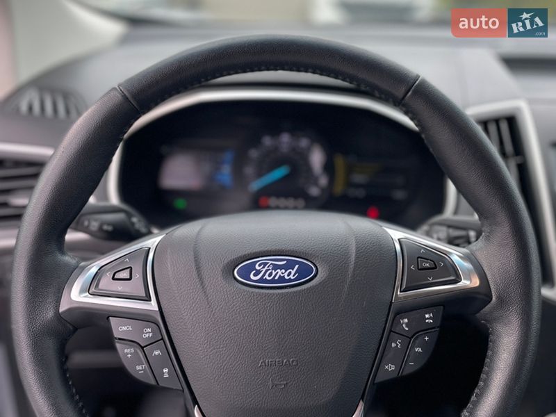 Позашляховик / Кросовер Ford Edge 2020 в Іллінцях