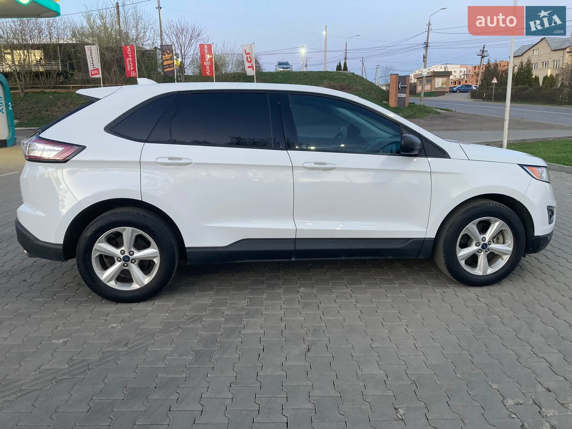 2017 Ford Edge - мініатюра 10