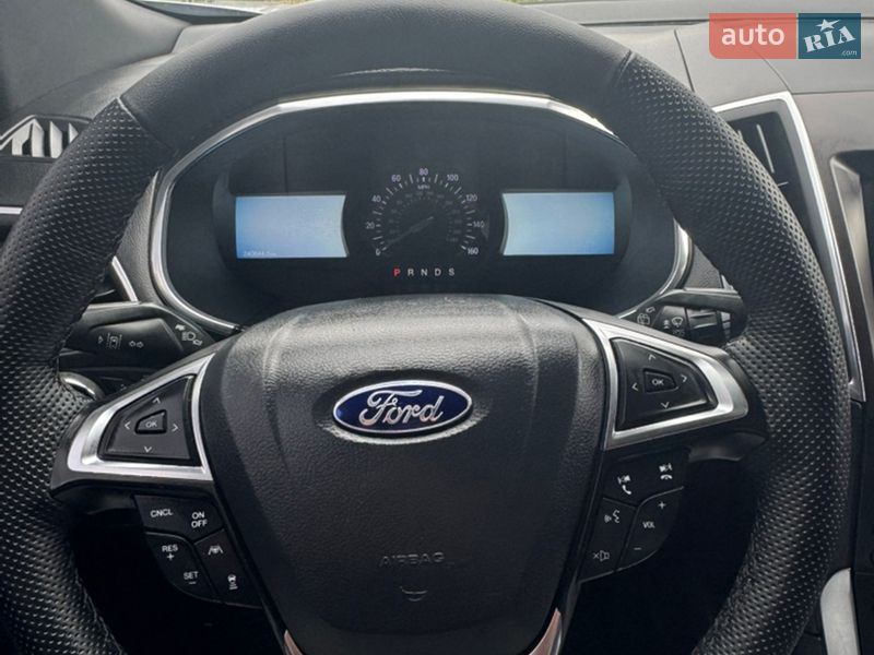 Позашляховик / Кросовер Ford Edge 2018 в Рівному
