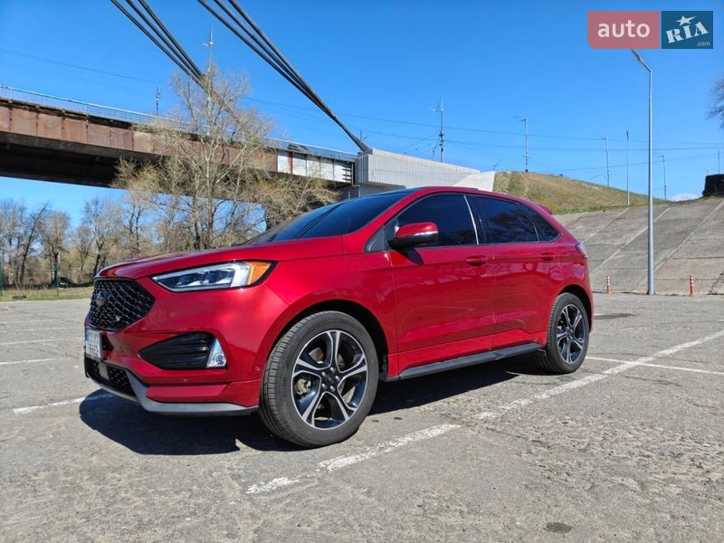 Позашляховик / Кросовер Ford Edge 2018 в Києві