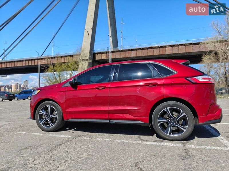 Позашляховик / Кросовер Ford Edge 2018 в Києві