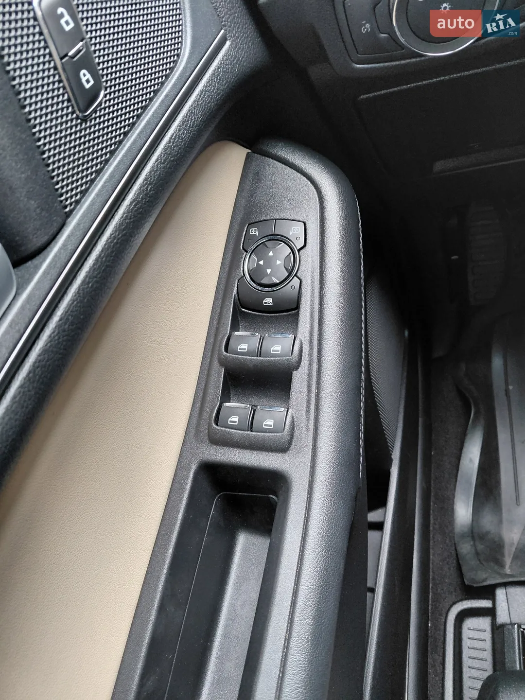 2021 Ford Edge - мініатюра 25