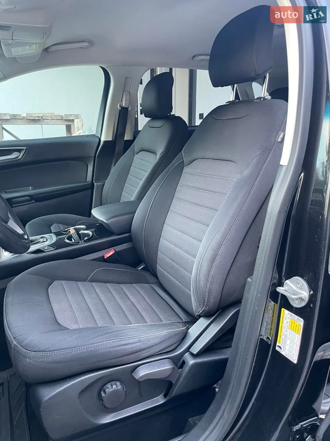 2015 Ford Edge - мініатюра 18