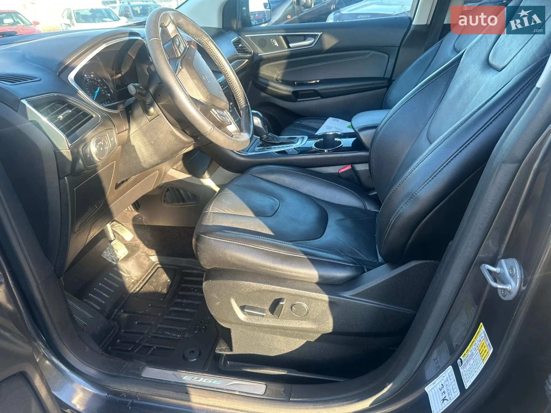2017 Ford Edge - мініатюра 28