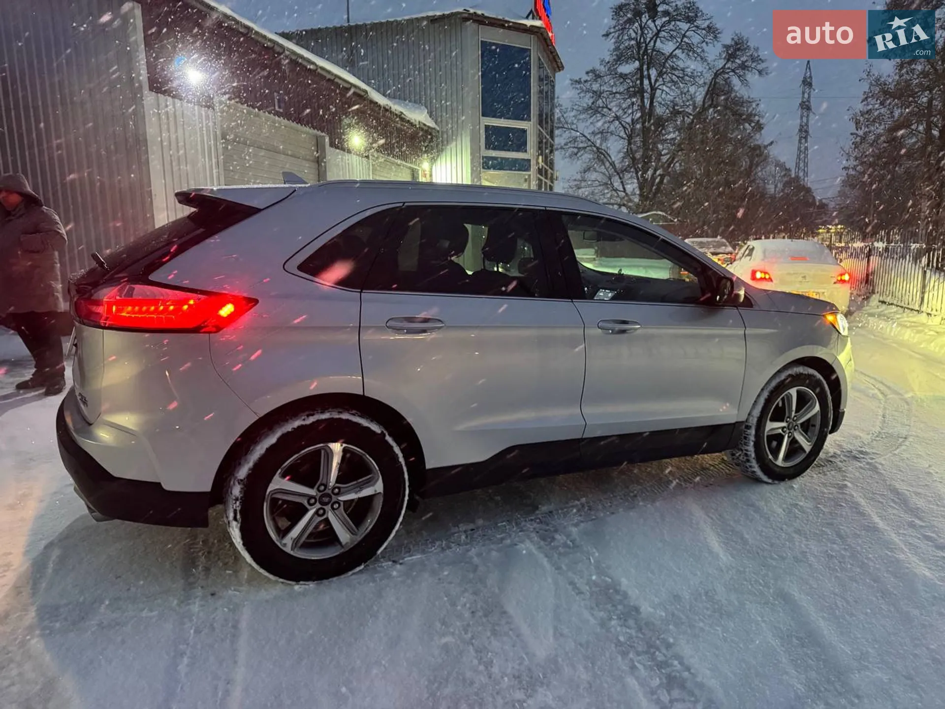 2019 Ford Edge - мініатюра 2