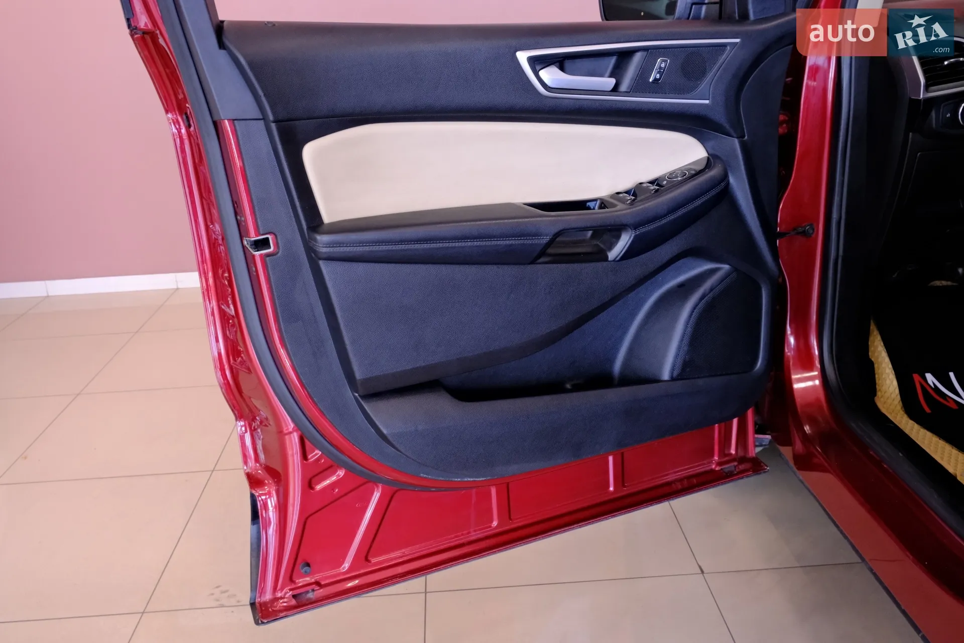 2018 Ford Edge - мініатюра 28