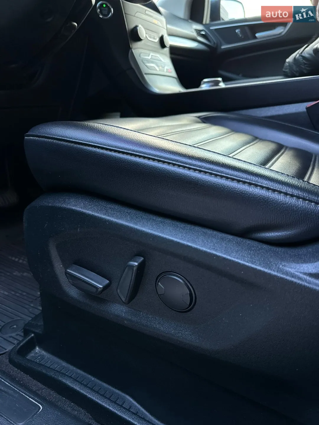 2020 Ford Edge - мініатюра 27