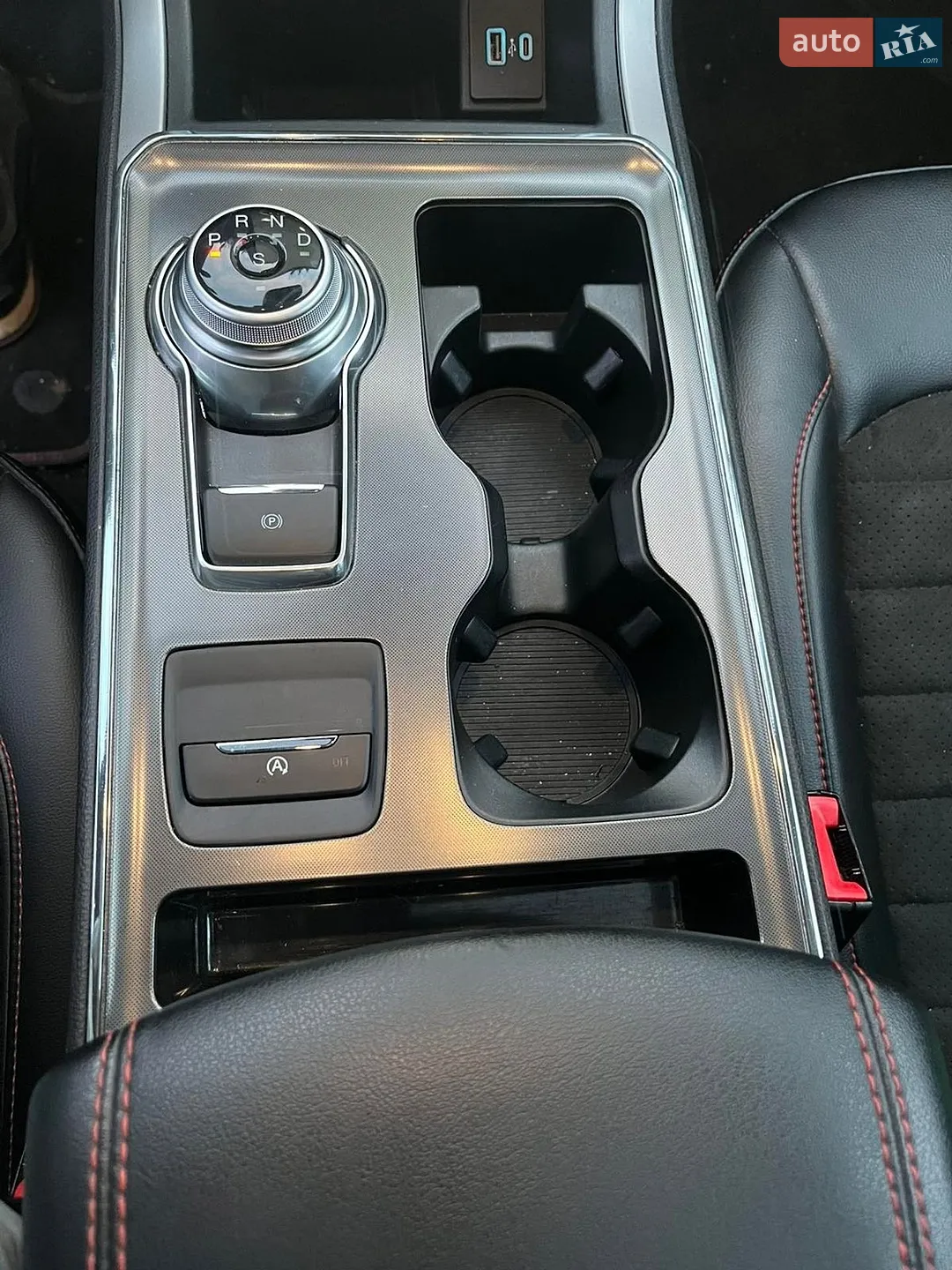 2022 Ford Edge - мініатюра 11