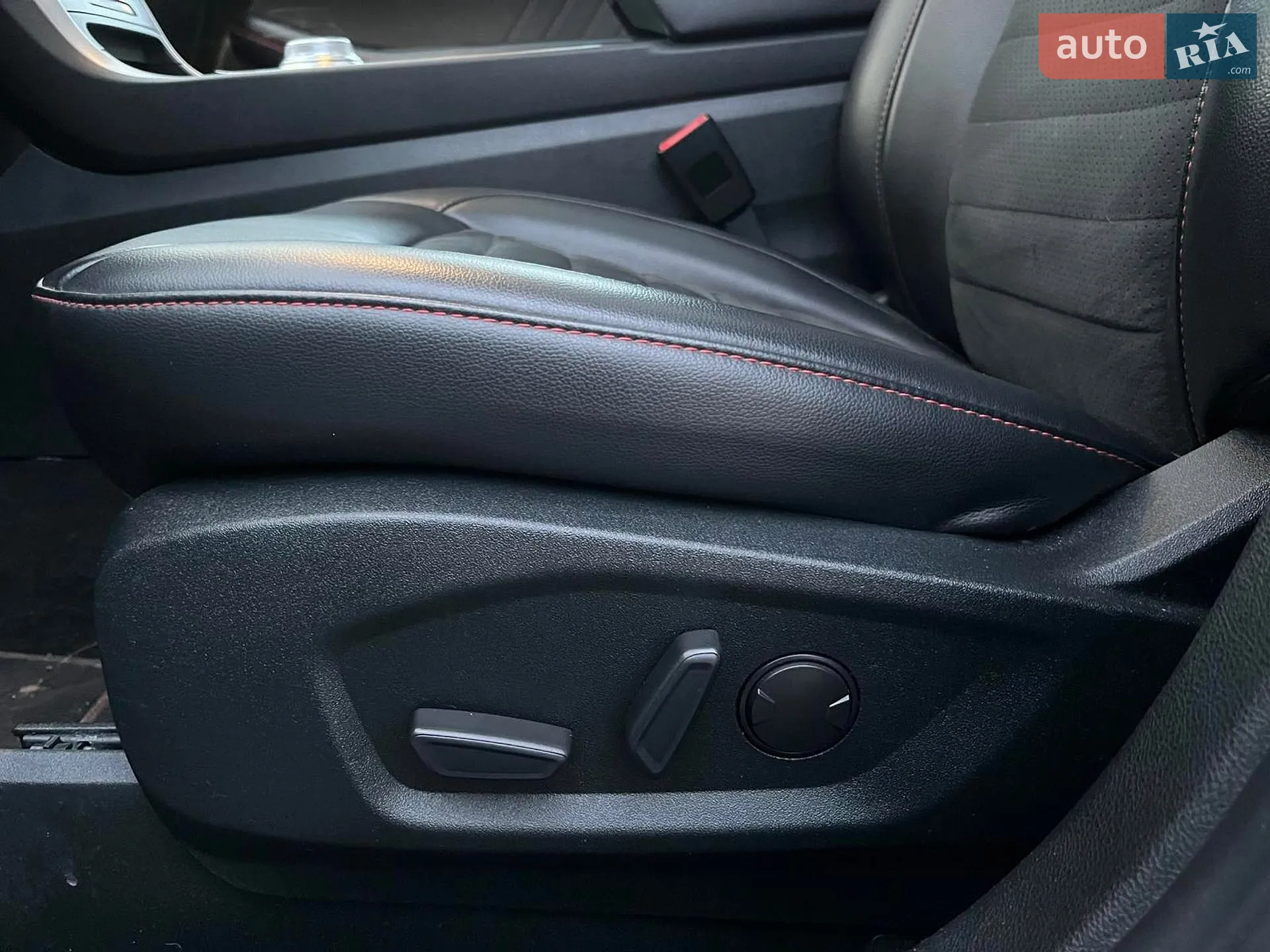 2022 Ford Edge - мініатюра 12