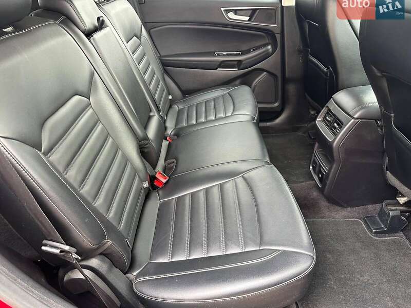 Позашляховик / Кросовер Ford Edge 2016 в Одесі